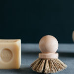 Grande brosse à casserolle