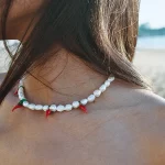 Le collier piment et nacre