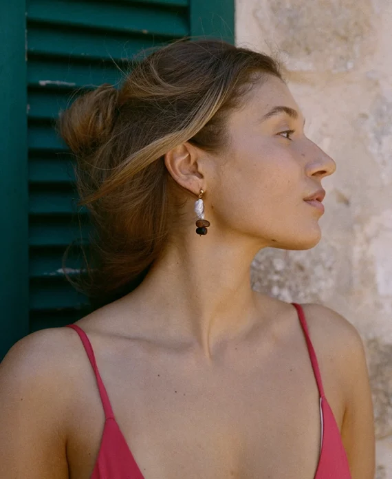 La boucle d'oreille n°3 en pierres naturelles et nacres