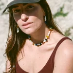 Le collier pierres naturelles et nacres