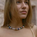 Le collier pierres naturelles et nacres