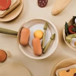 Set de petit-déjeuner en bois