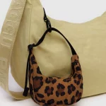 Crescent Pack Charm – porte-clefs