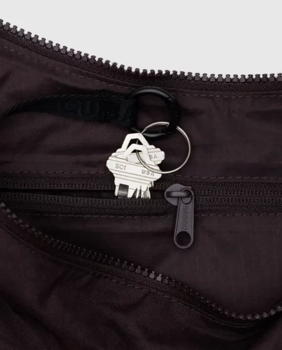 Crescent bag medium