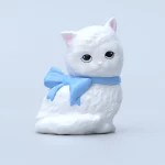 Vase cat