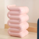 Whip Pink – pilier