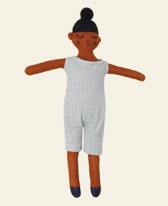 Poupées en tricot