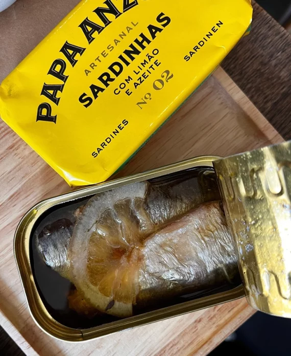 Papa Anzóis – Sardines au Citron et à l'Huile d'Olive