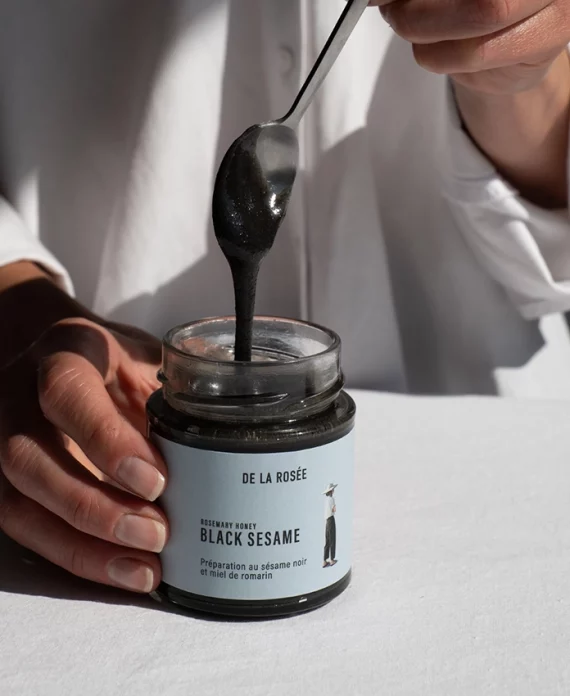Miel de romarin et sésame noir
