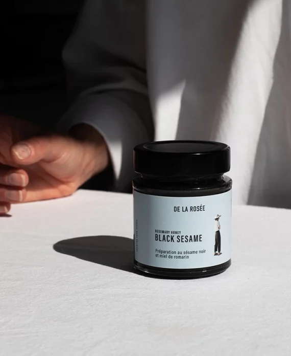 Miel de romarin et sésame noir